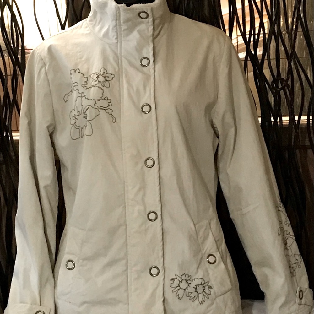 Cabela’s Women’s Size Small Jacket